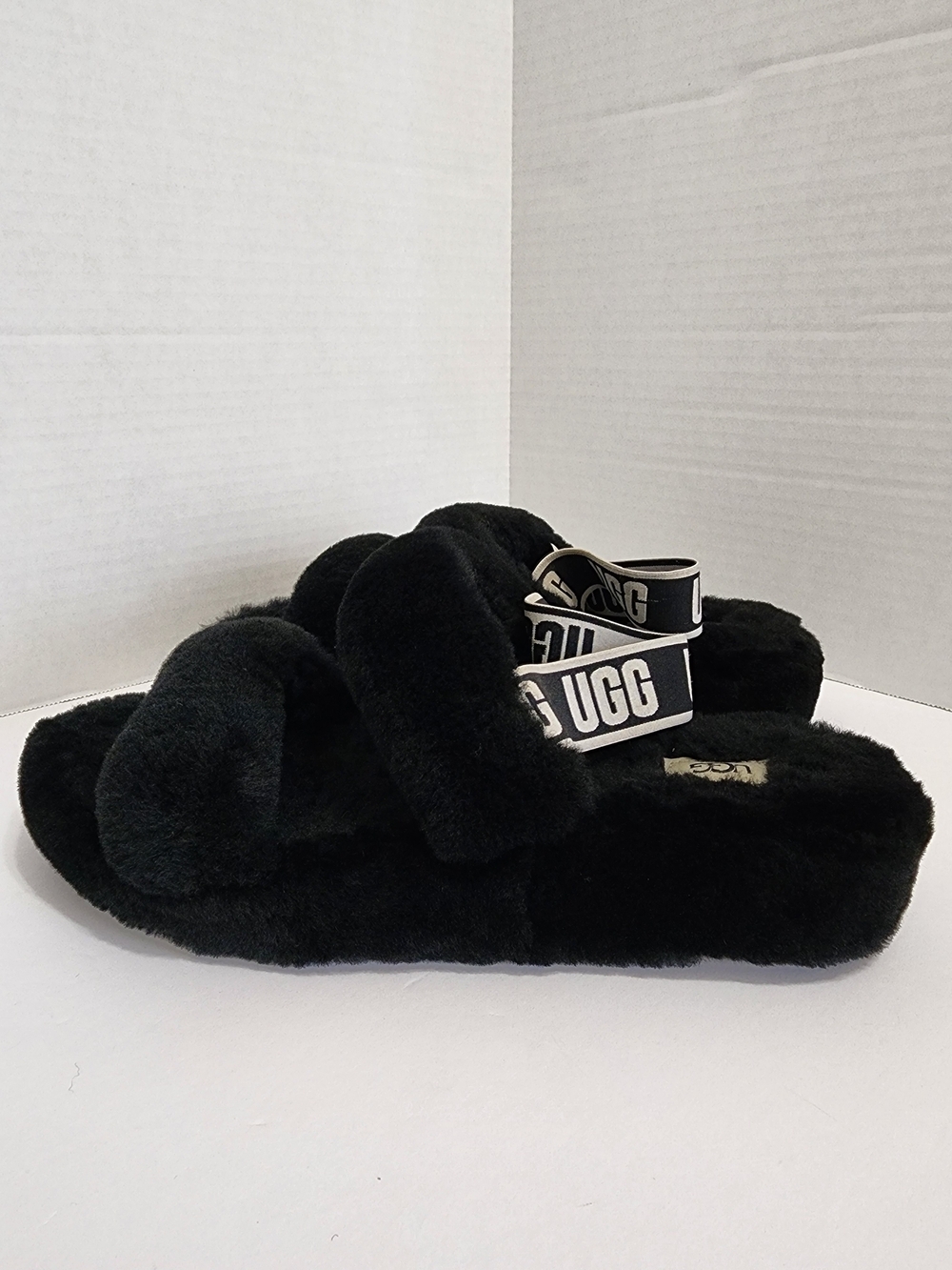 UGG Oh Yeah Slide Slippers Black Sheepskin Logo Strap Women's Size 12 FLAW READ
